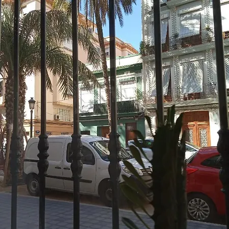 Casa Con Palmera - Port